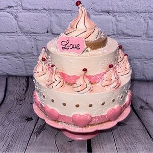 Martha Stewart Valentine's Cake Hearts Pedestal Frosted New